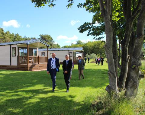 Willie Rennie MSP opens the new Castaway forest holiday homes at Elie Holiday Park
