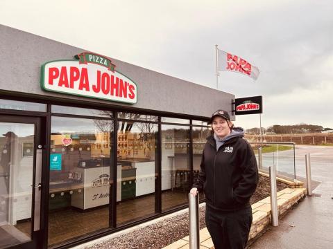 Sarah Menzies, Papa Johns St Andrews Store Manager