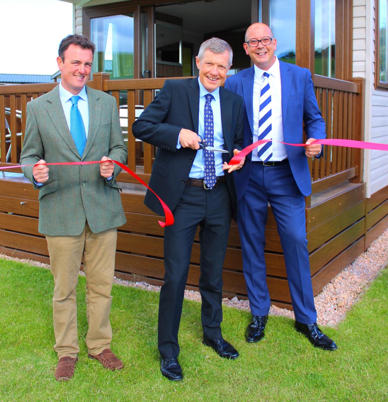 Willie Rennie MSP opens the new Castaway forest holiday homes at Elie Holiday Park