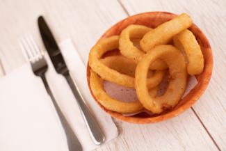 Bar snacks at Ruddons Bar, Elie Holiday Park