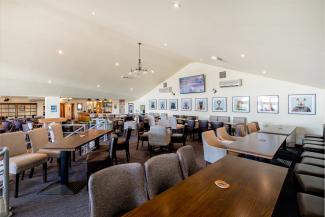 Ruddons Bar at Elie Holiday Park