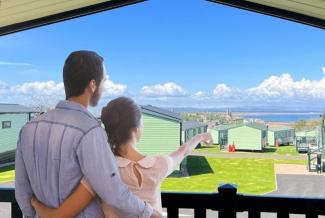 Couple on Castaway Sands veranda