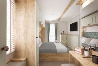 The Vendee Lodge master bedroom