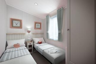 The Vendee Lodge twin bedroom