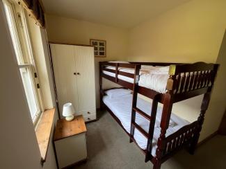 Bunkbed room - 103 Robinson Crusoe's Retreat Cottage