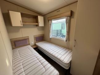 The Oakley - second twin bedroom