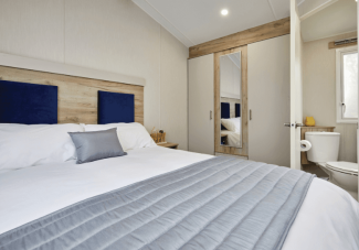 The Linwood - master bedroom