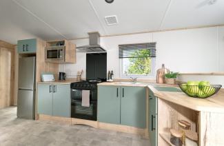 The Coworth Deluxe - spacious kitchen
