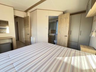 The Beverley - master bedroom with en suite