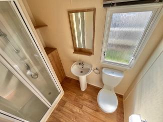 The Sunscape - family shower room