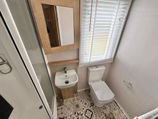 The Vendee - family shower room