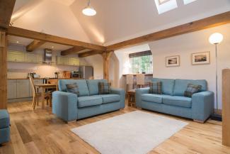 Valentines Cottage - luxury open plan living