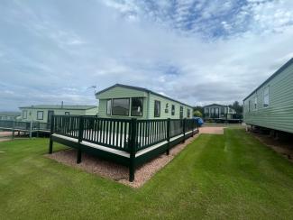 The Sunscape - extensive sun deck