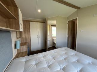 The Sierra - master bedroom with ensuite wc