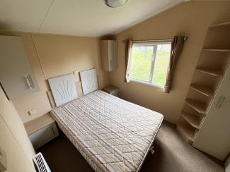 The Westmorland_main bedroom