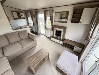 The Elan_DD11 Lounge