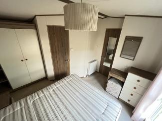 The Elan_DD11 Main Bedroom