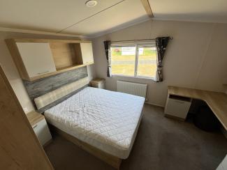 The Bordeaux_Main Bedroom