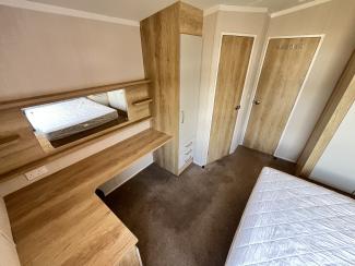 The Bordeaux_Main Bedroom