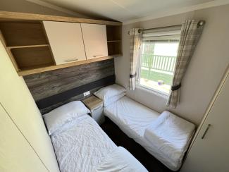 The Bordeaux_Twin Bedroom
