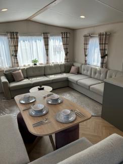 The Ashdale_Lounge