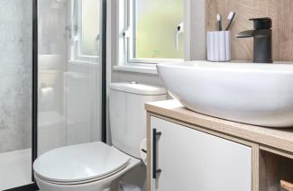 The Beverley_Shower room