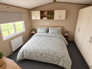 The Oakley_Main bedroom